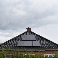 SolarPanelsHouse